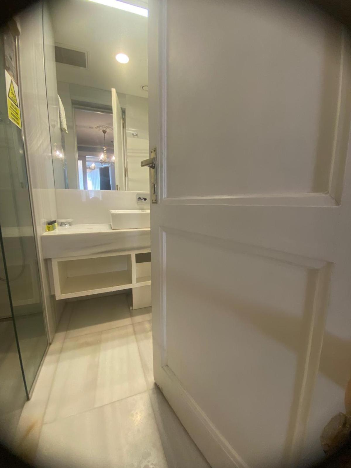 Готель Lina Taksim Pera 4*